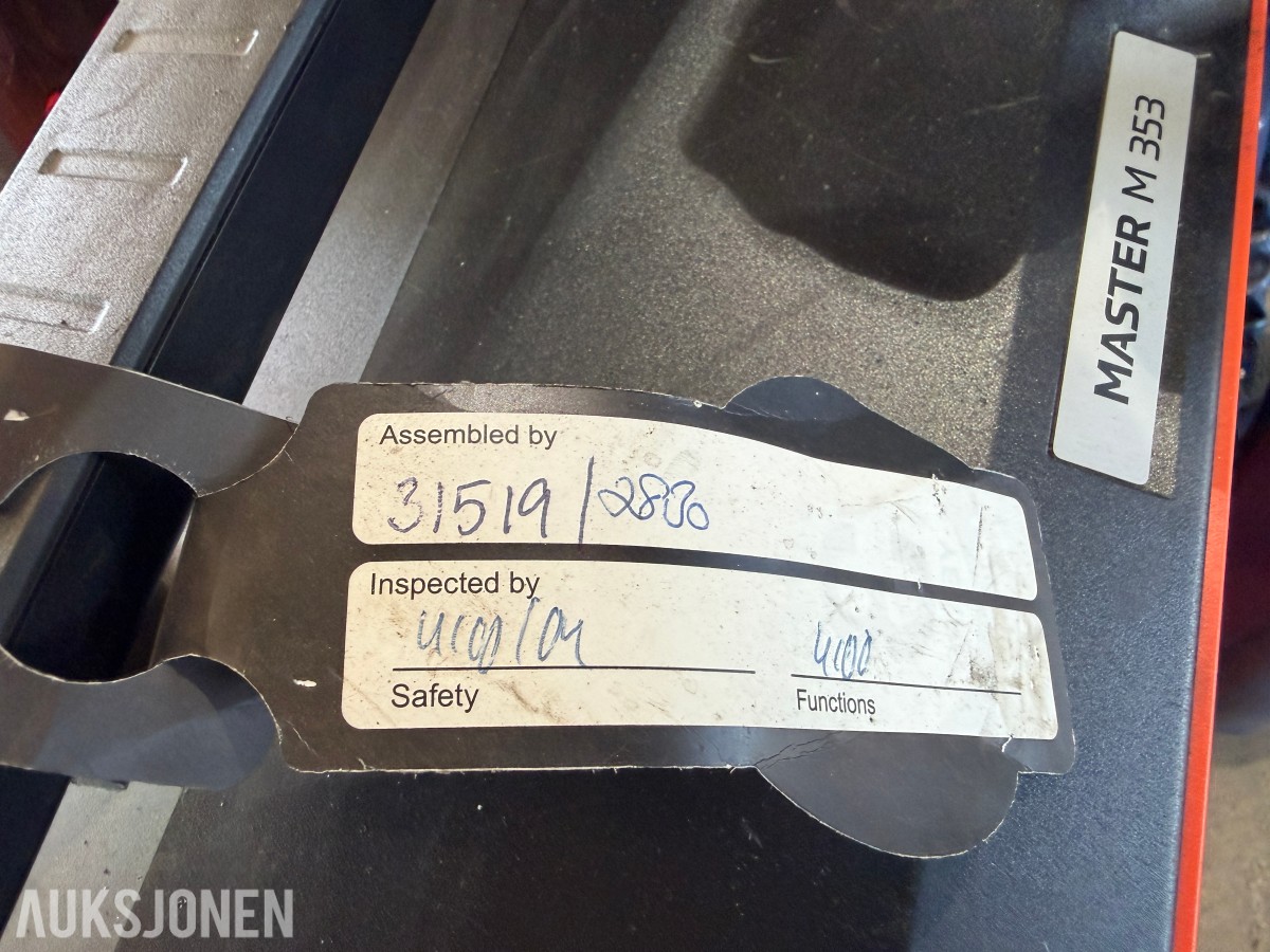 Kemppi Master M 353 MIG/MAG-sveisemaskin med vogn og sveiseutstyr