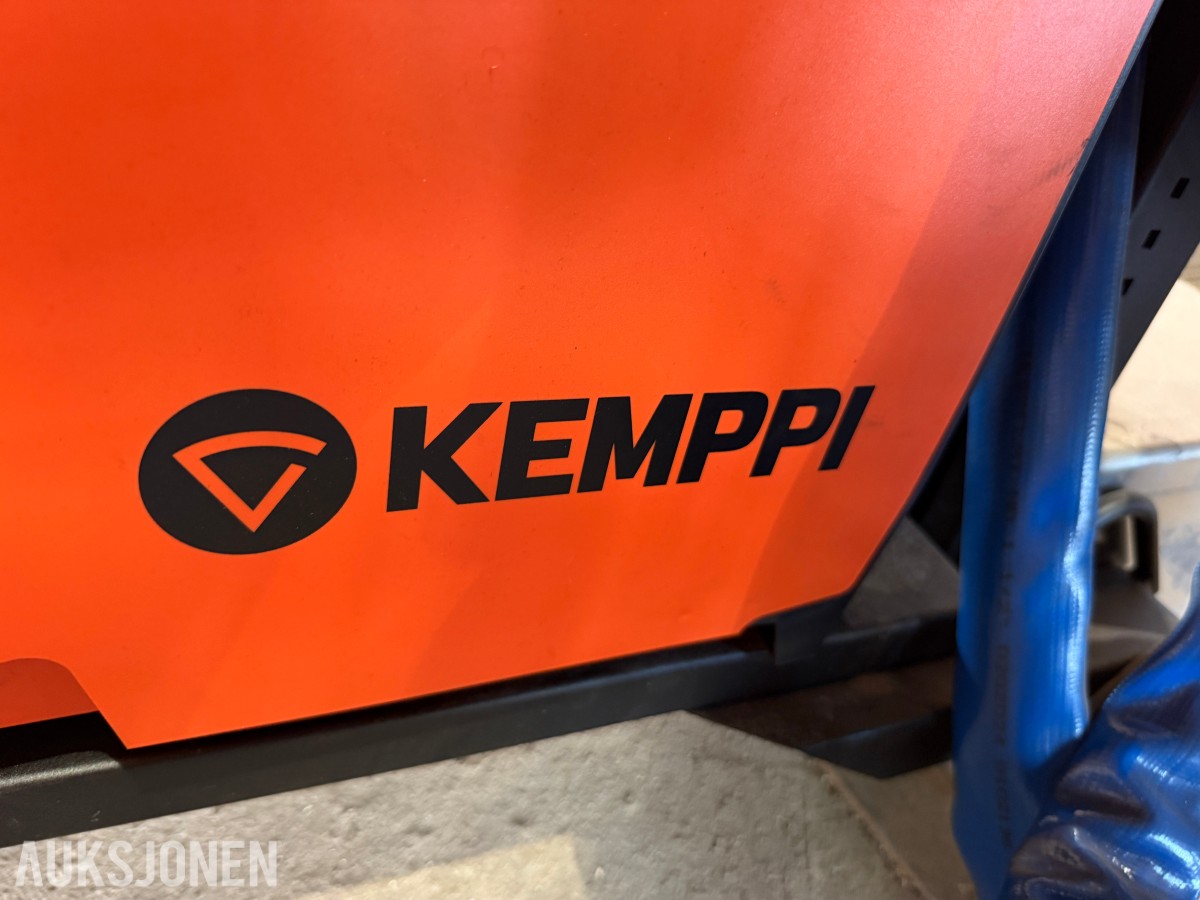 Kemppi Master M 353 MIG/MAG-sveisemaskin med vogn og sveiseutstyr