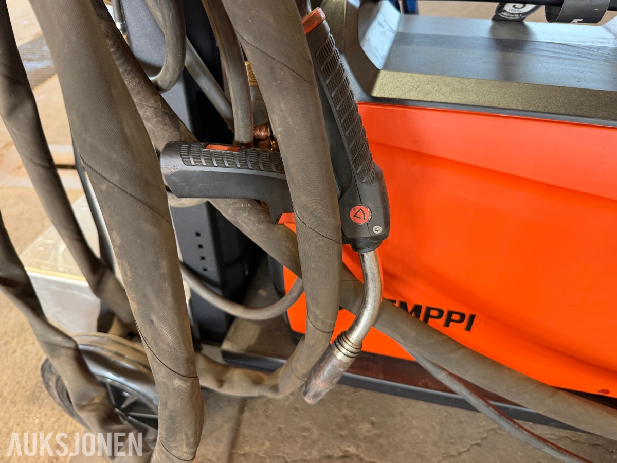 Kemppi Master M 353 MIG/MAG-sveisemaskin med vogn og sveiseutstyr