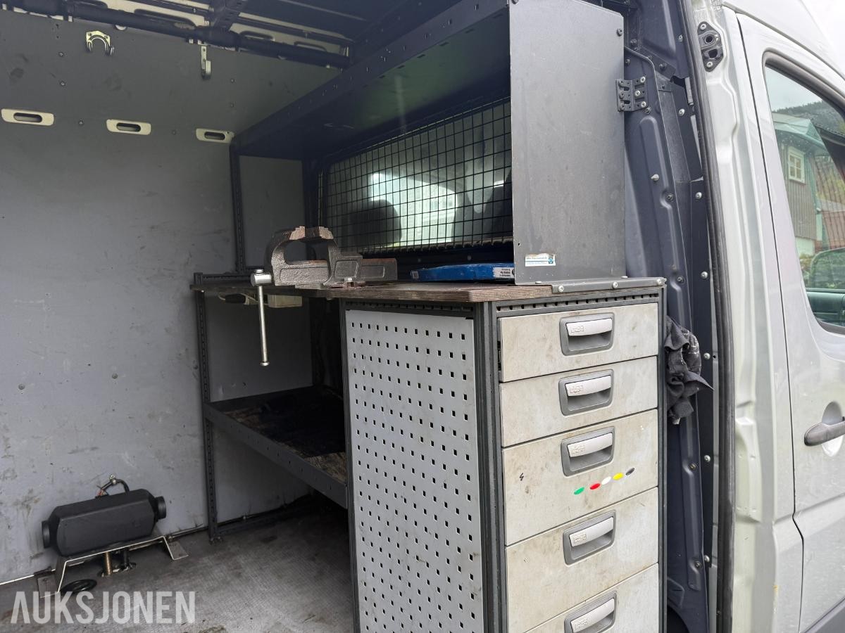 2015 Volkswagen, CRAFTER 2.0-163 D, 111900km m/innredning og webasto