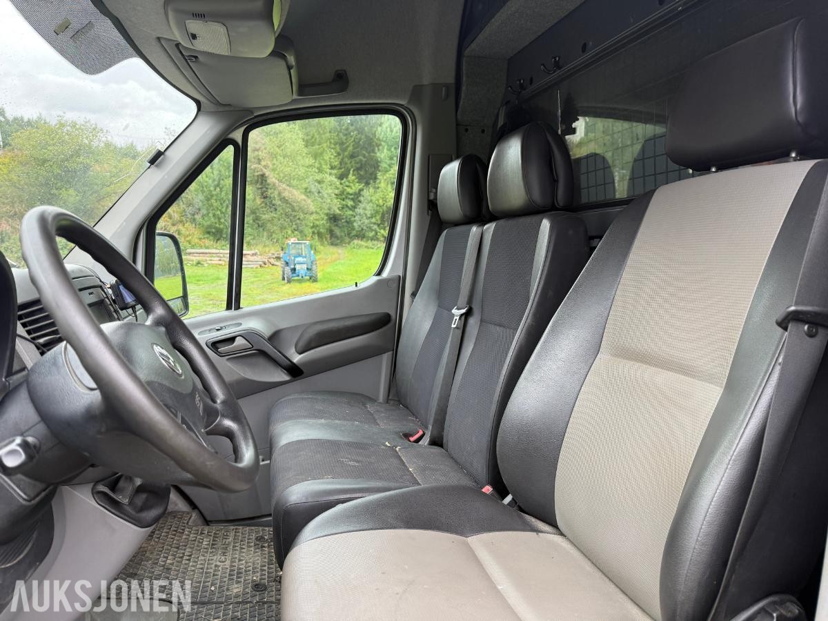 2015 Volkswagen, CRAFTER 2.0-163 D, 111900km m/innredning og webasto