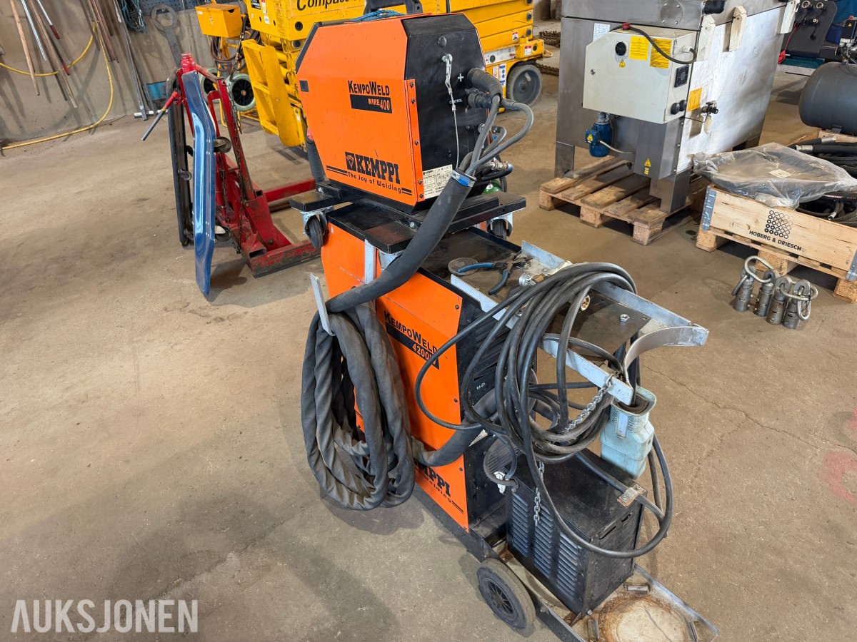 Kemppi KempoWeld 4200W MIG/MAG sveiseapparat med Wire 400 trådmater