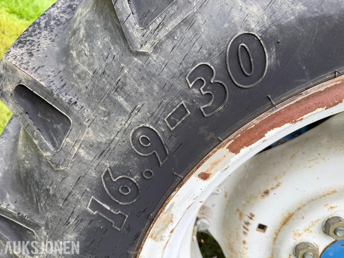 1987 Ford 4610 m/Turbo Kun 3649 timer