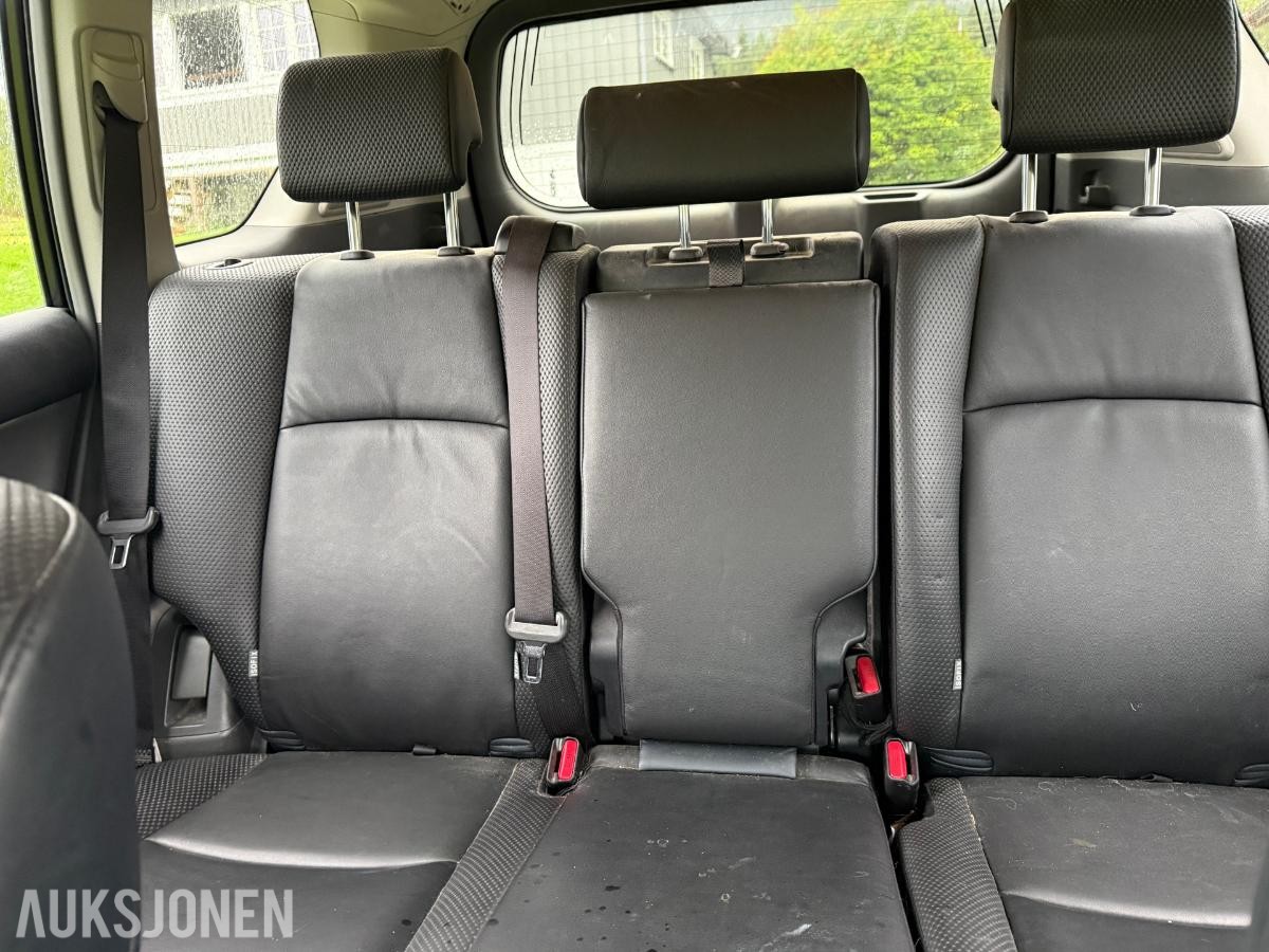 2013 Toyota, LAND CRUISER 3.0-190 D 4WD, 203500km 5 Seter