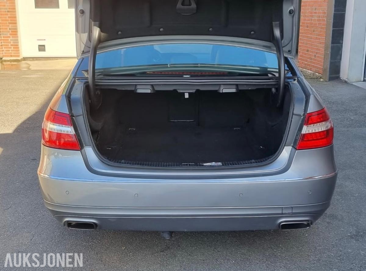 2012 Mercedes-Benz E-Klasse, E200, 141000km, Automat, EU OK til 03.2028