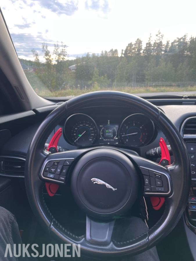 2016 Jaguar XE 2.0 Diesel 163hk Automat, Adaptiv cruisekontroll, Ryggekamera