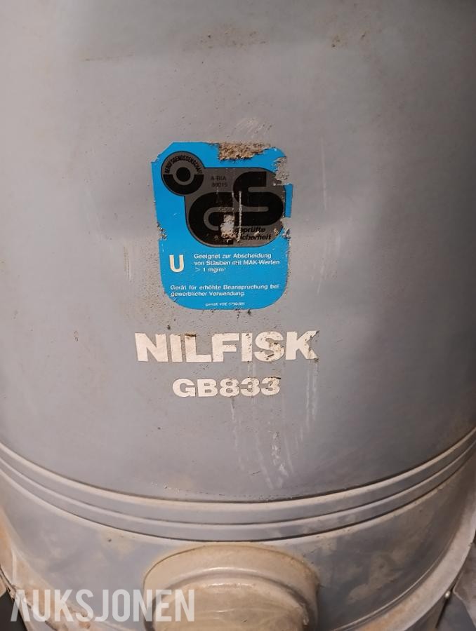 Nilfisk avsug m/beholder GB83 3Fas 230V