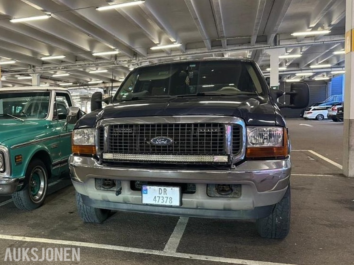 2002 Ford Excursion 6.8 AWD, Automat, Hengerfeste