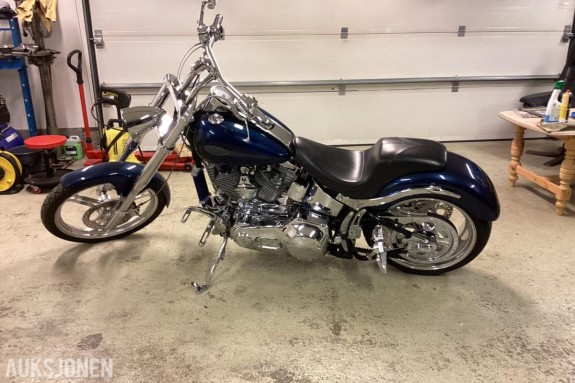 2000 Harley-Davidson FLSTC Heritage Softail Classic