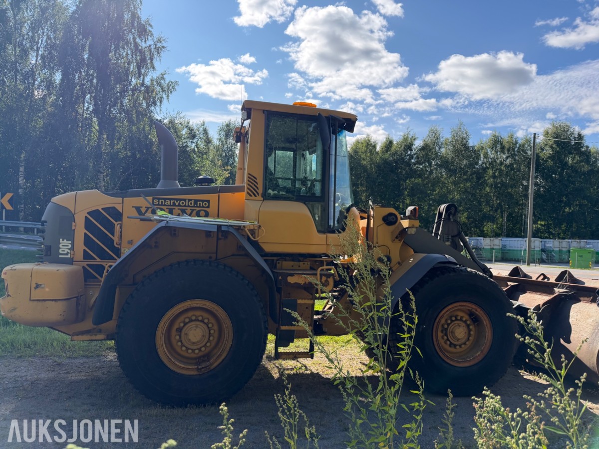 Volvo L90F Hjullaster m/Slagkraft 190 og 210 klippepanne