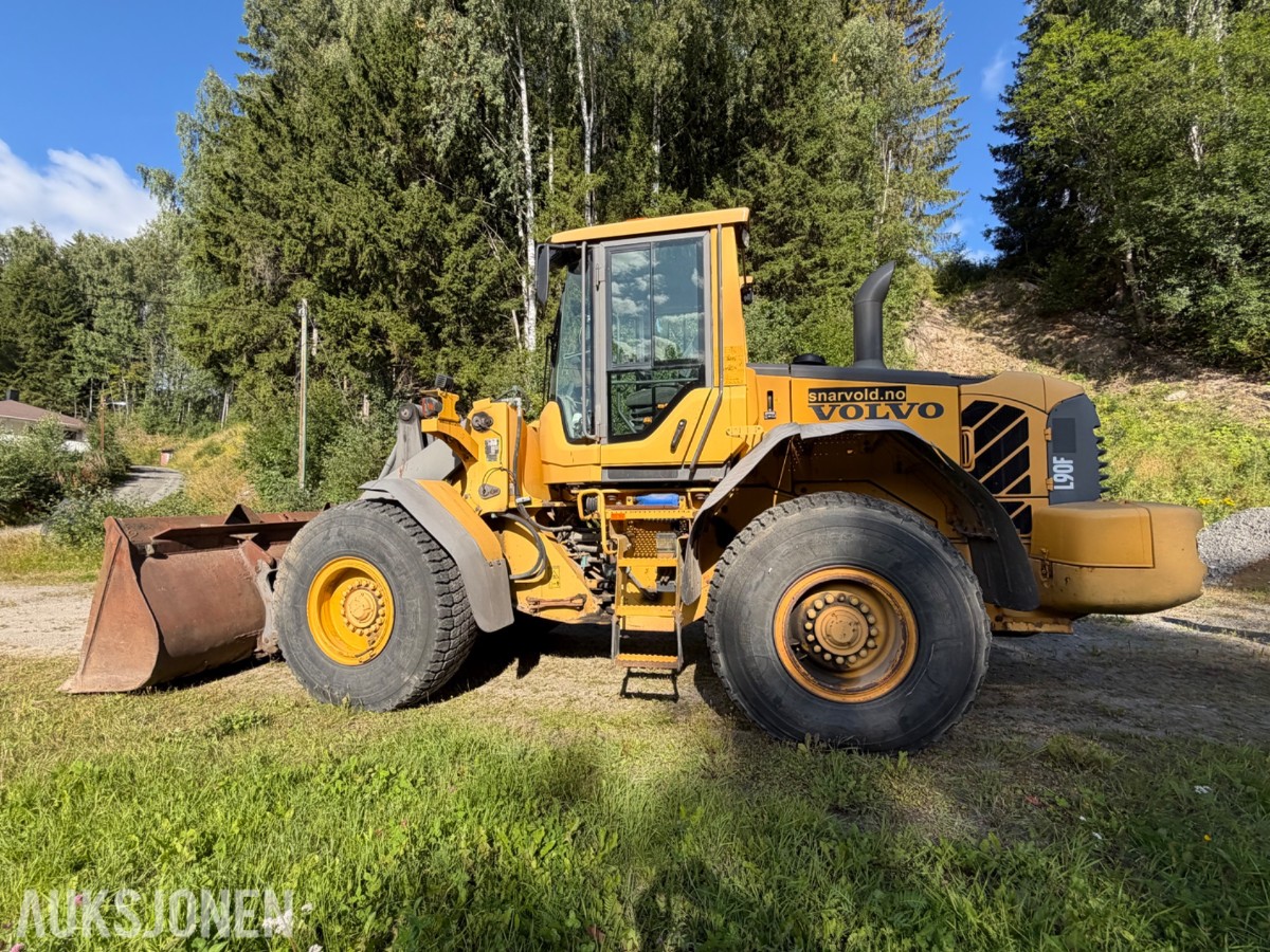 Volvo L90F Hjullaster m/Slagkraft 190 og 210 klippepanne