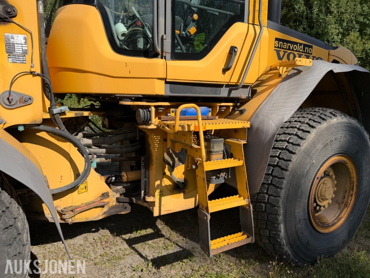 Volvo L90F Hjullaster m/Slagkraft 190 og 210 klippepanne