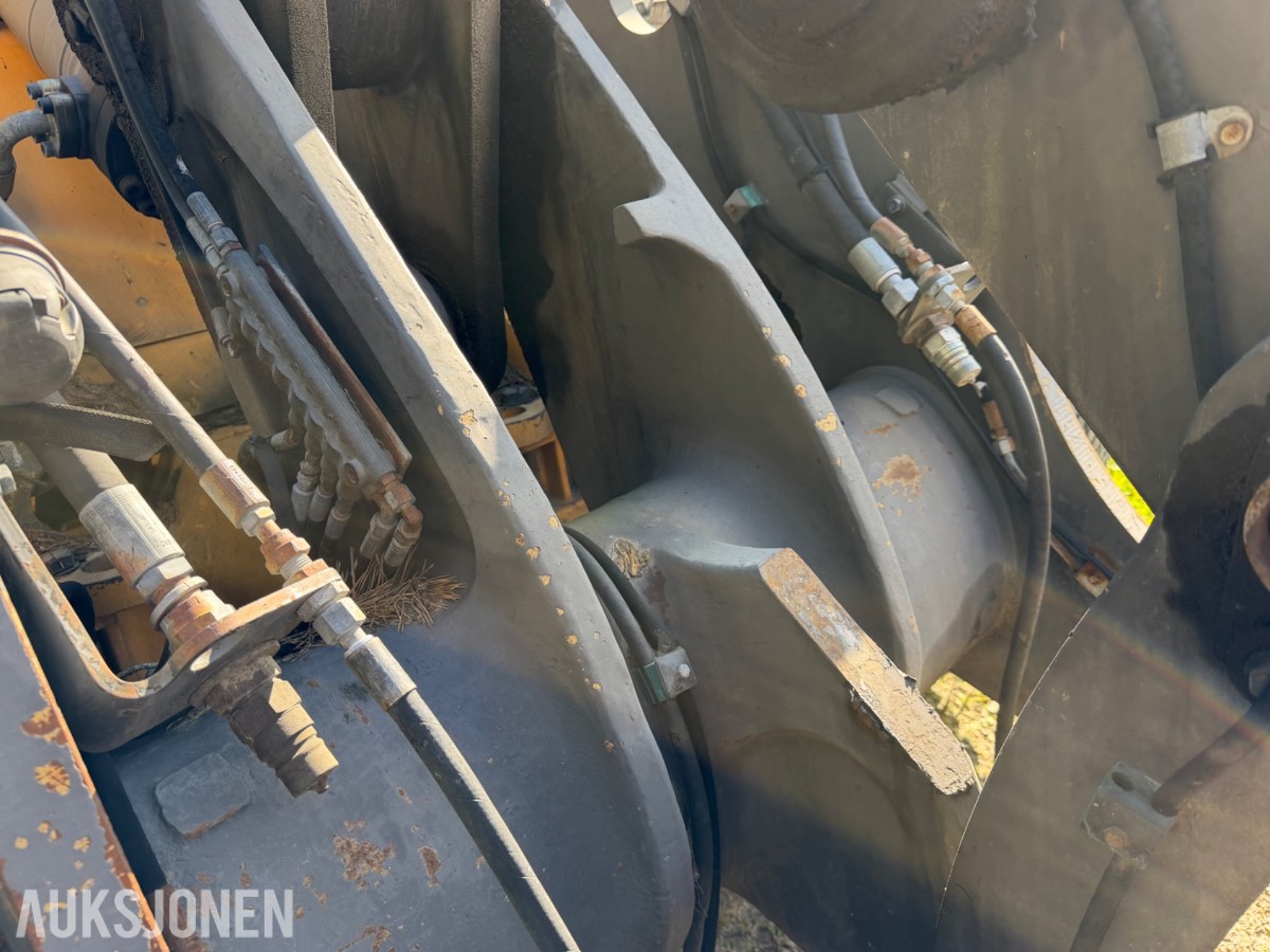Volvo L90F Hjullaster m/Slagkraft 190 og 210 klippepanne