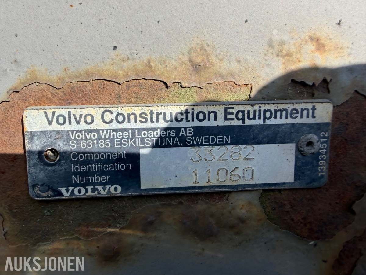 Volvo L90F Hjullaster m/Slagkraft 190 og 210 klippepanne