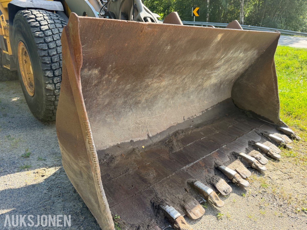 Volvo L90F Hjullaster m/Slagkraft 190 og 210 klippepanne
