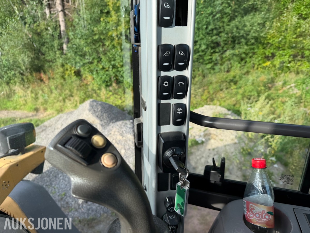 Volvo L90F Hjullaster m/Slagkraft 190 og 210 klippepanne