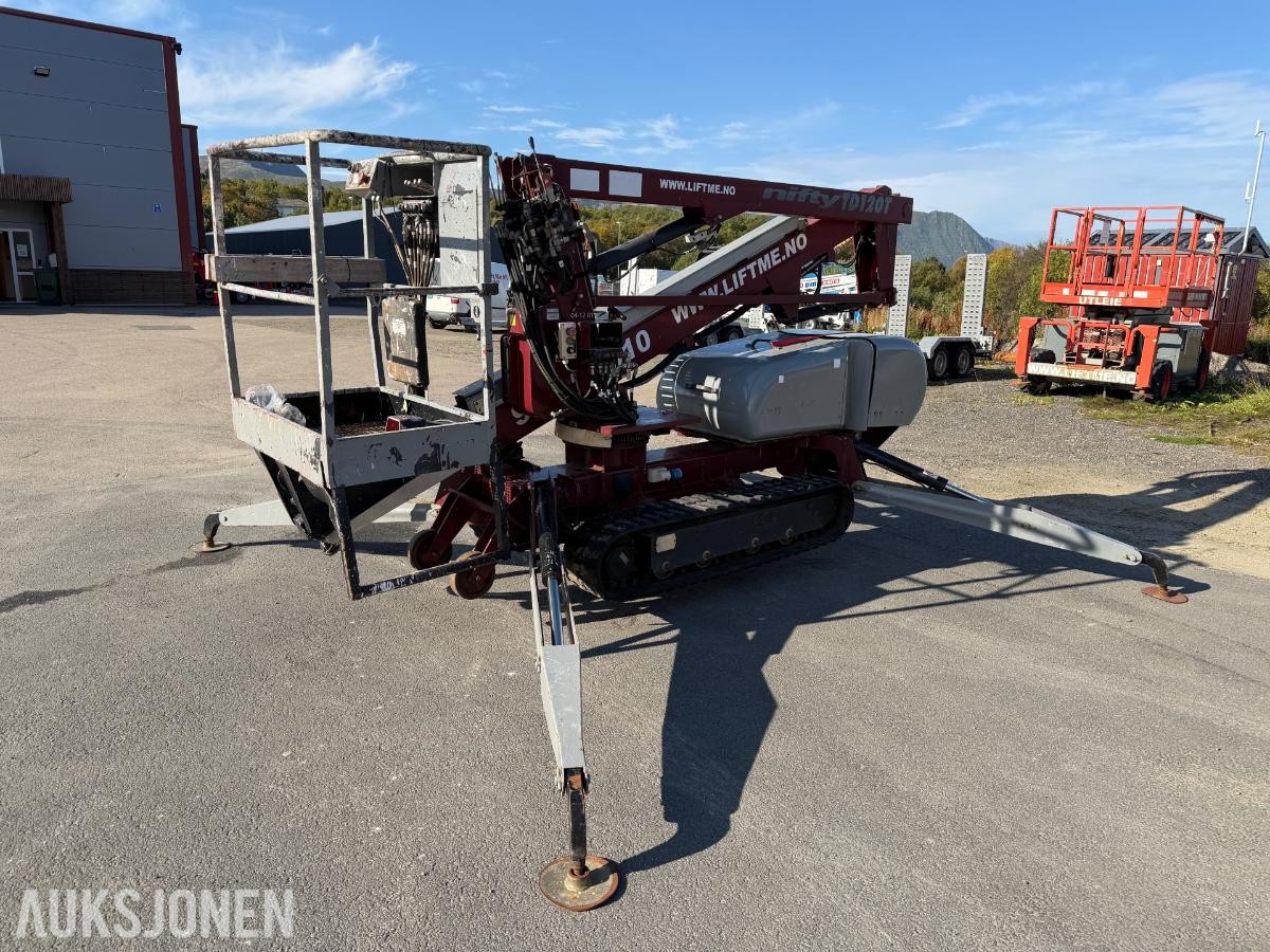 2010 Niftylift TD 120 TDAC Beltelift - Nylig sertifisert