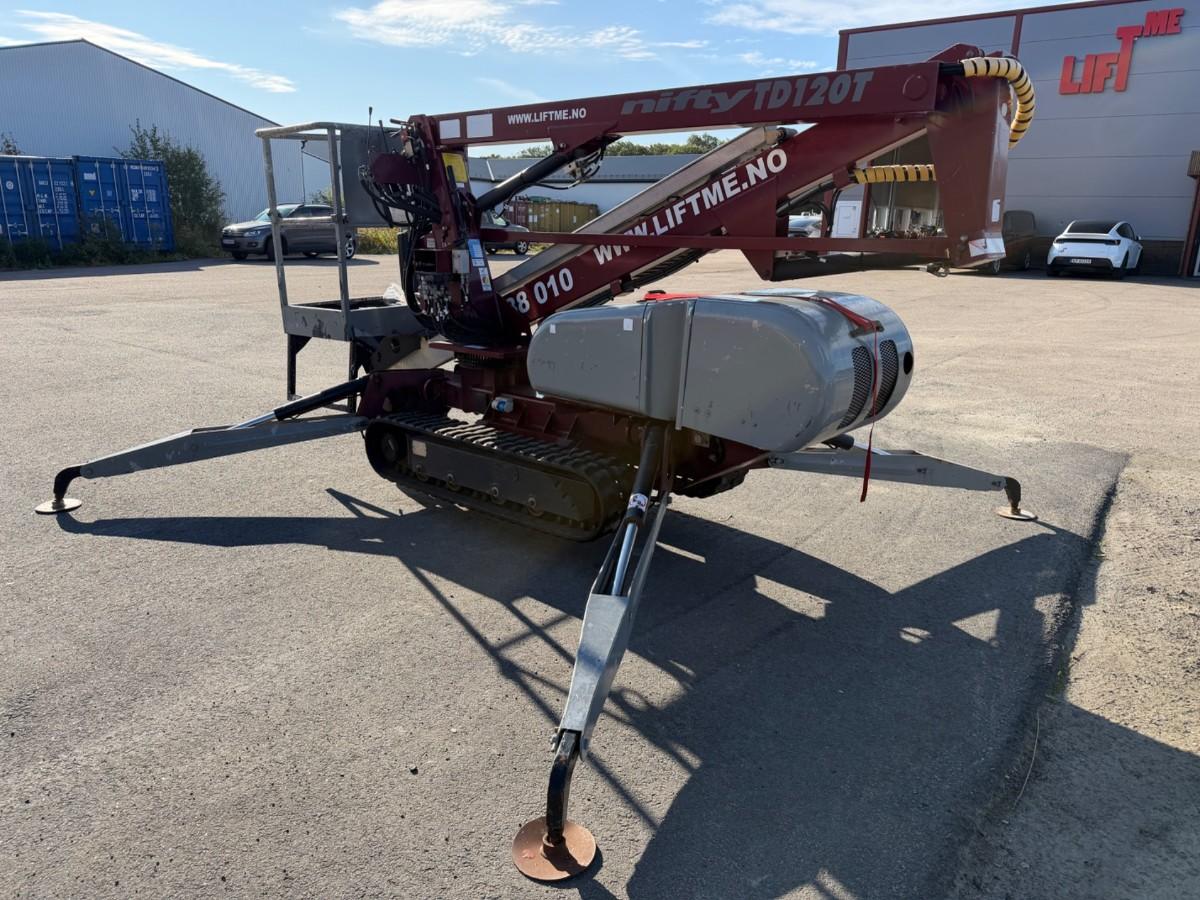 2010 Niftylift TD 120 TDAC Beltelift - Nylig sertifisert
