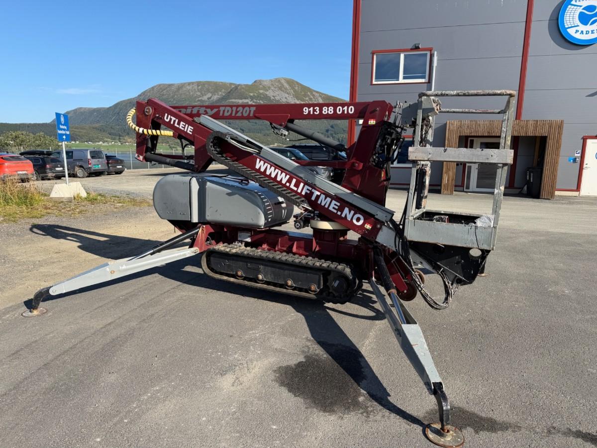 2010 Niftylift TD 120 TDAC Beltelift - Nylig sertifisert