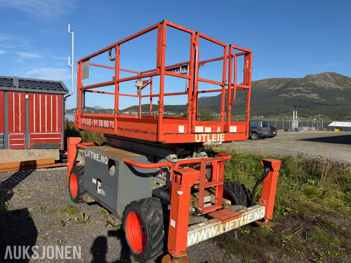 2011 SkyJack SJ 6832 RT sakselift