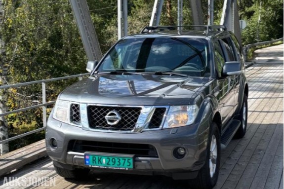 2011 Nissan Pathfinde 2.5 Diesel 190hk 4X4 Cruisekontroll, Kupevarmer, EU ok til 03.2027