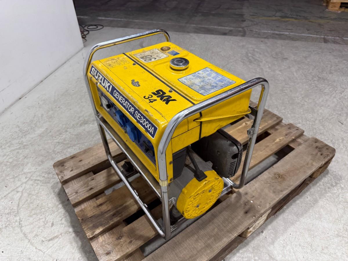 Suzuki SE3000A BENSINDREVET STRØMAGGREGAT 2,4 KVA