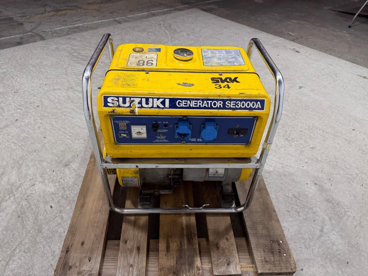 Suzuki SE3000A BENSINDREVET STRØMAGGREGAT 2,4 KVA