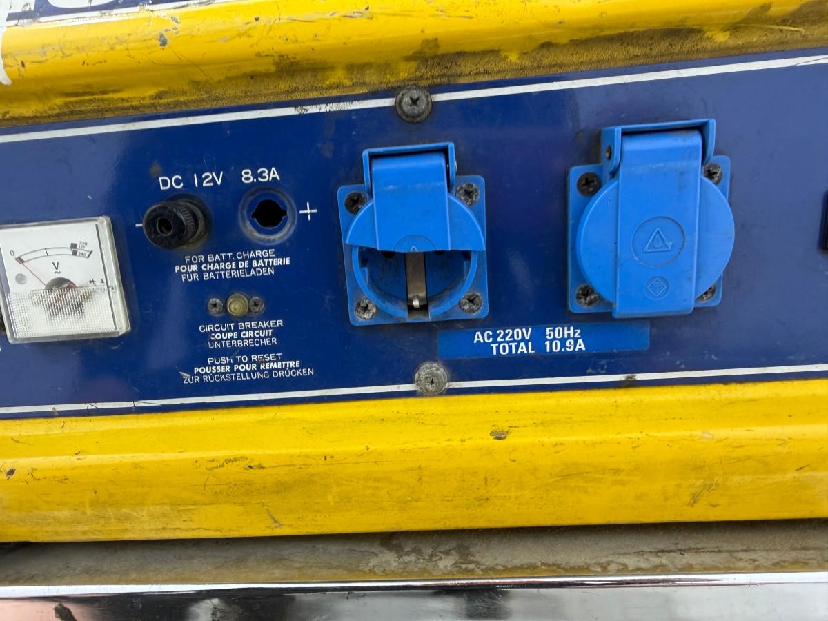 Suzuki SE3000A BENSINDREVET STRØMAGGREGAT 2,4 KVA