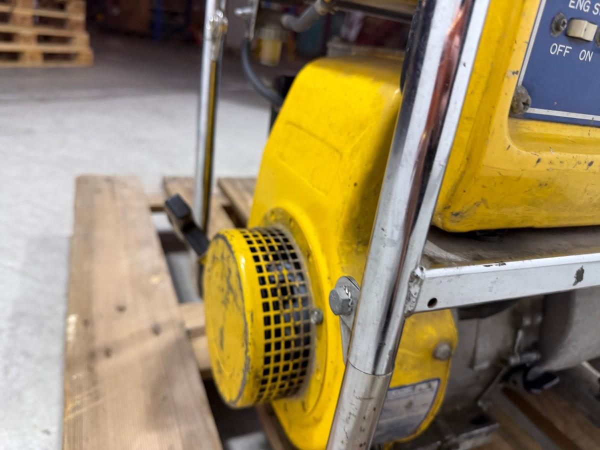 Suzuki SE3000A BENSINDREVET STRØMAGGREGAT 2,4 KVA