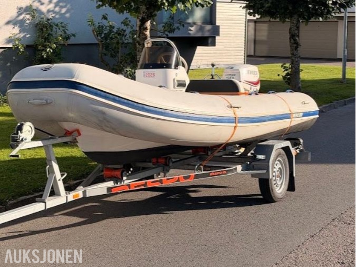 2014 Mercury Oceanrunner 420 med 2017 Evinrude E-Tec 50hk
