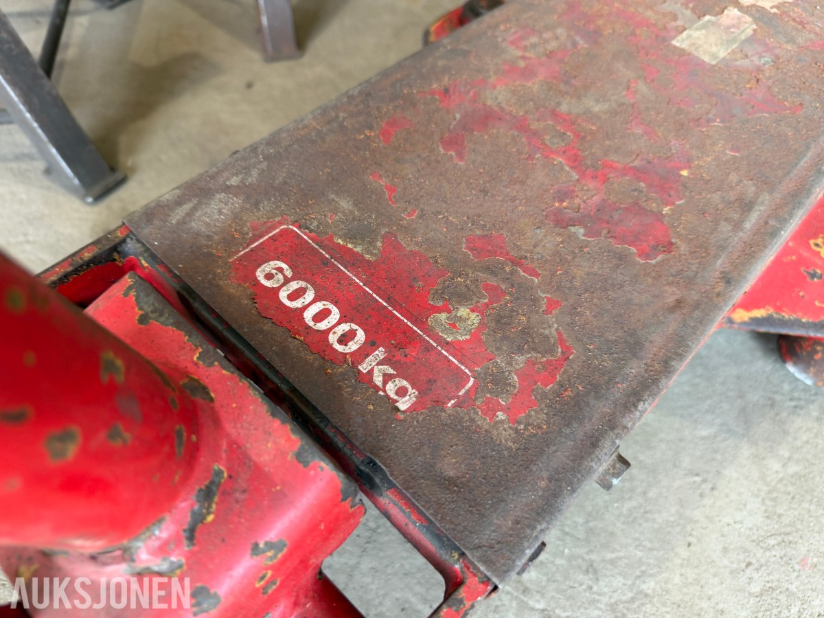 Würth garasjejekk 6000kg og 3 stk. støttebukker