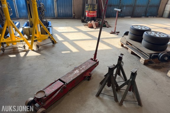 Würth garasjejekk 6000kg og 3 stk. støttebukker