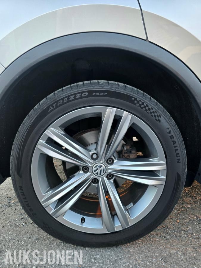 2017 Volkswagen Tiguan R-Line 2,0 TDI 190hk 4Motion, Automat, Ryggekamera