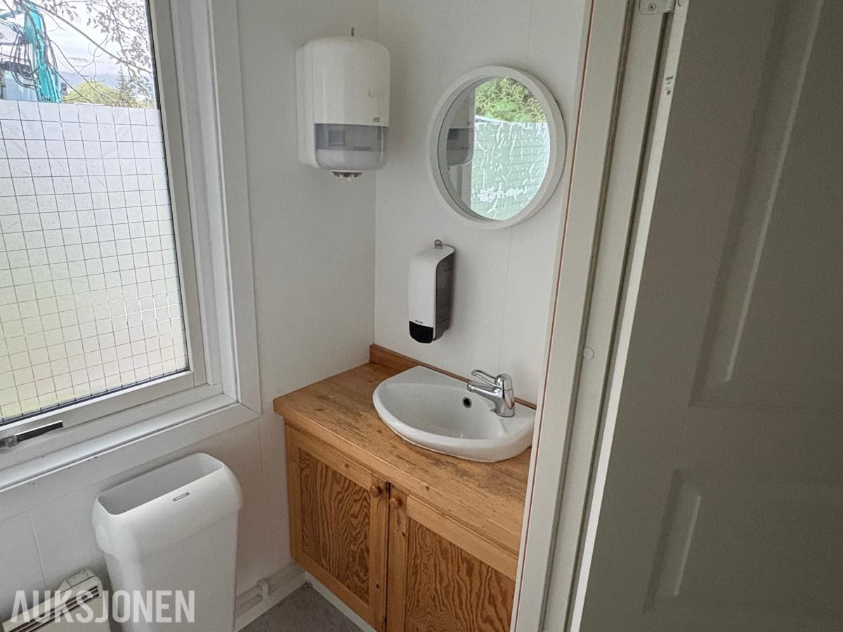 Brakke / mannskapsbrakke ca. 30 M2 - kjøkken, garderobe og WC - Mo i Rana