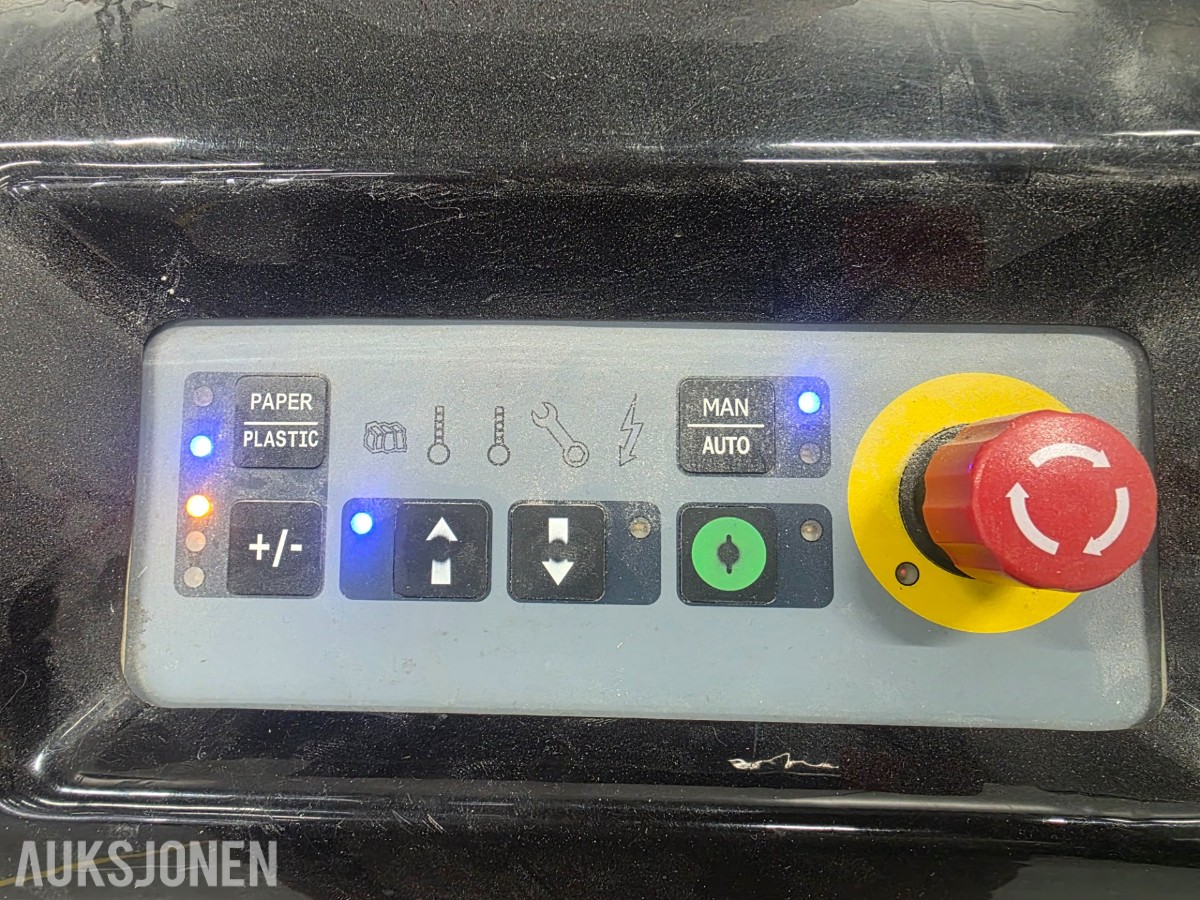 2010 Orwak 3110 Komprimator