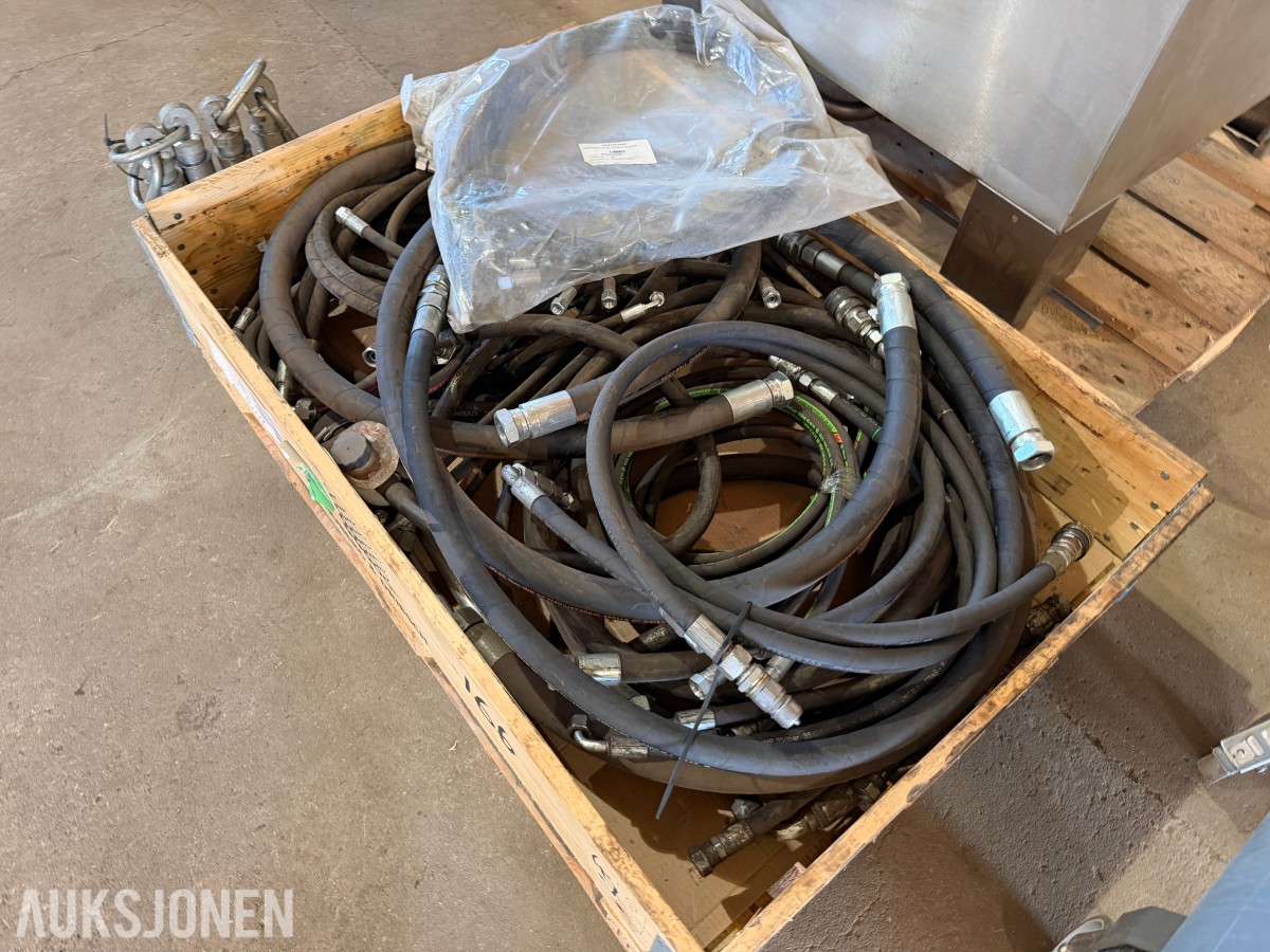 Lott med diverse hydraulikkslanger 1/4