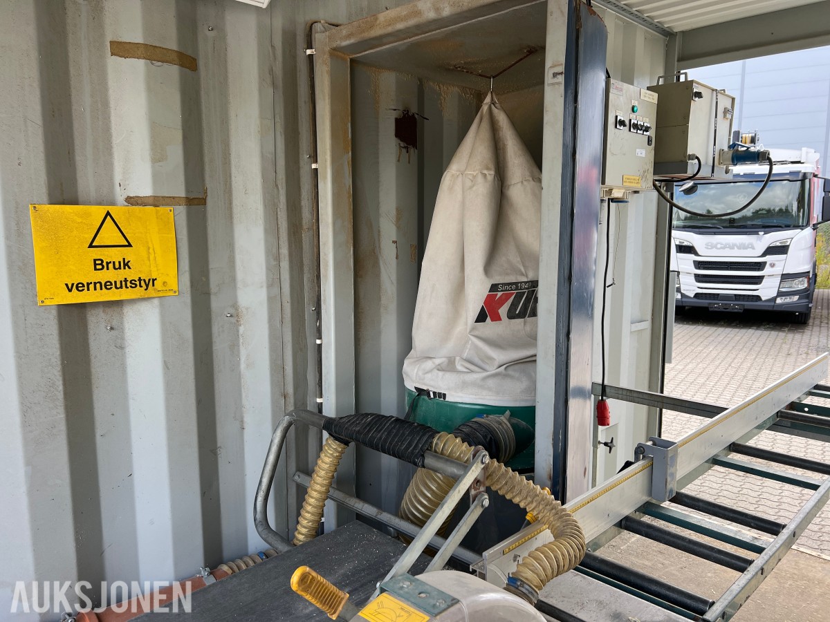 15 fot sagcontainer med Ernex gjerdesag
