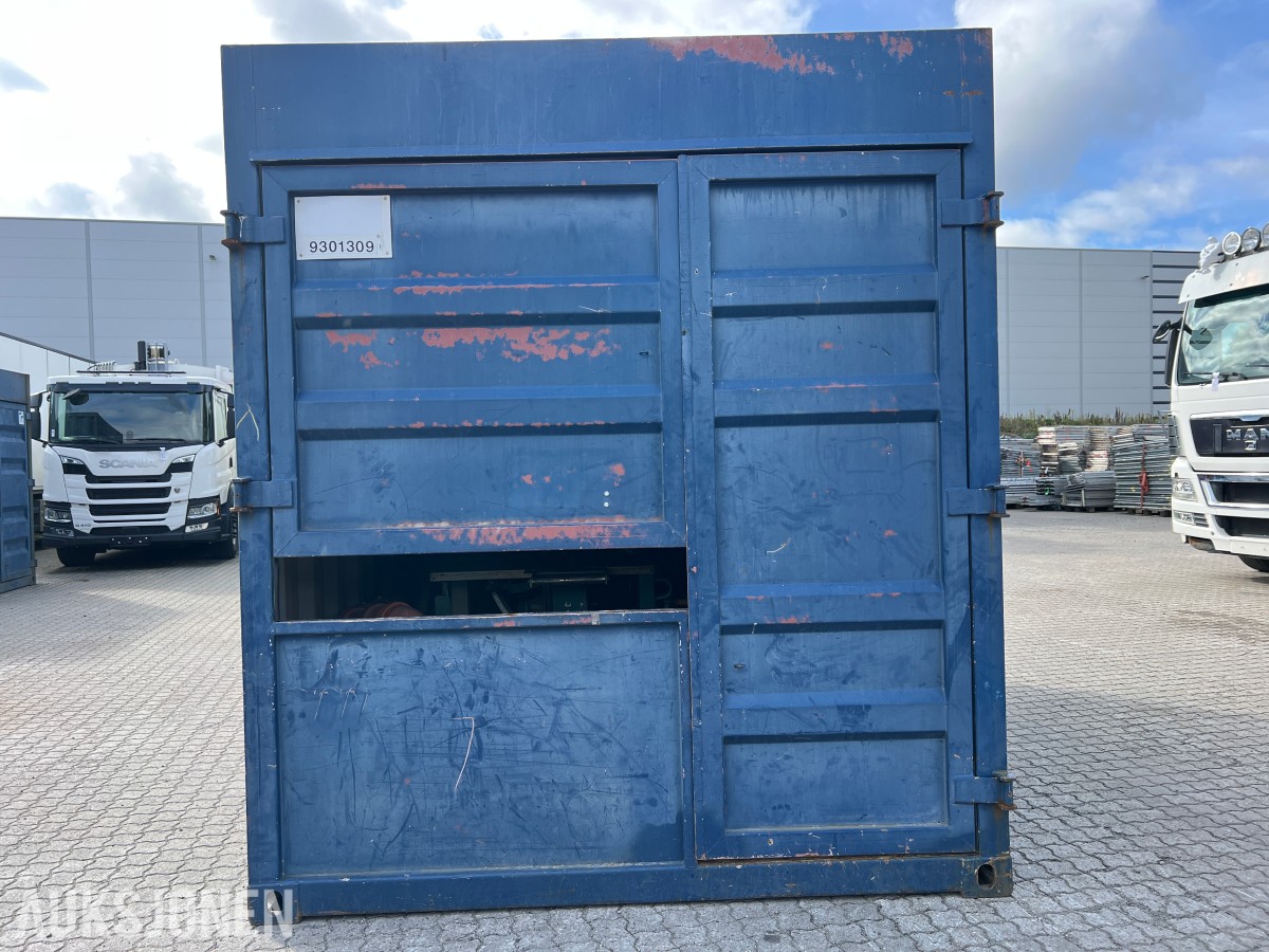 15 fot sagcontainer med Ernex gjerdesag