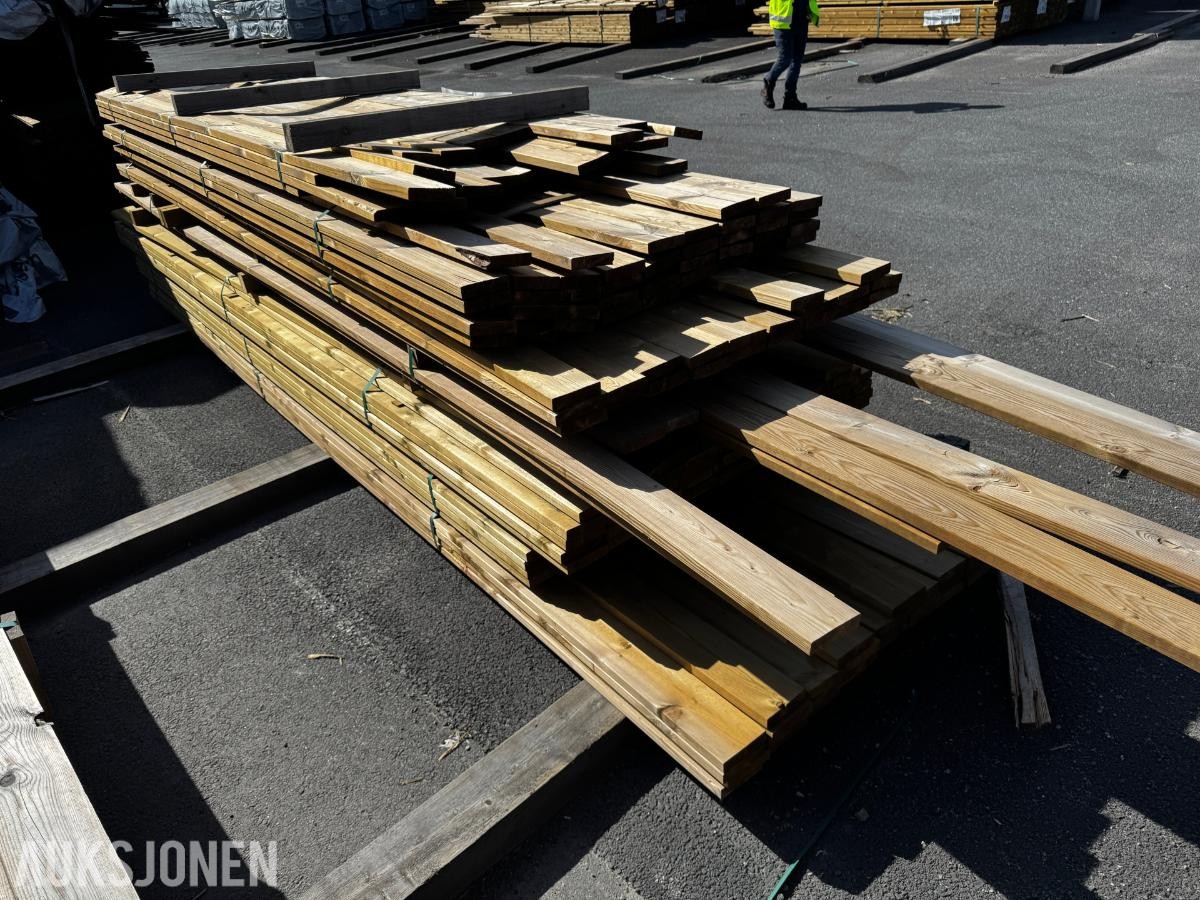 Impregnerte terrassebord 28x120 mm 975,8 Meter