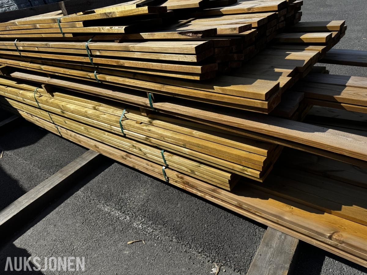Impregnerte terrassebord 28x120 mm 975,8 Meter