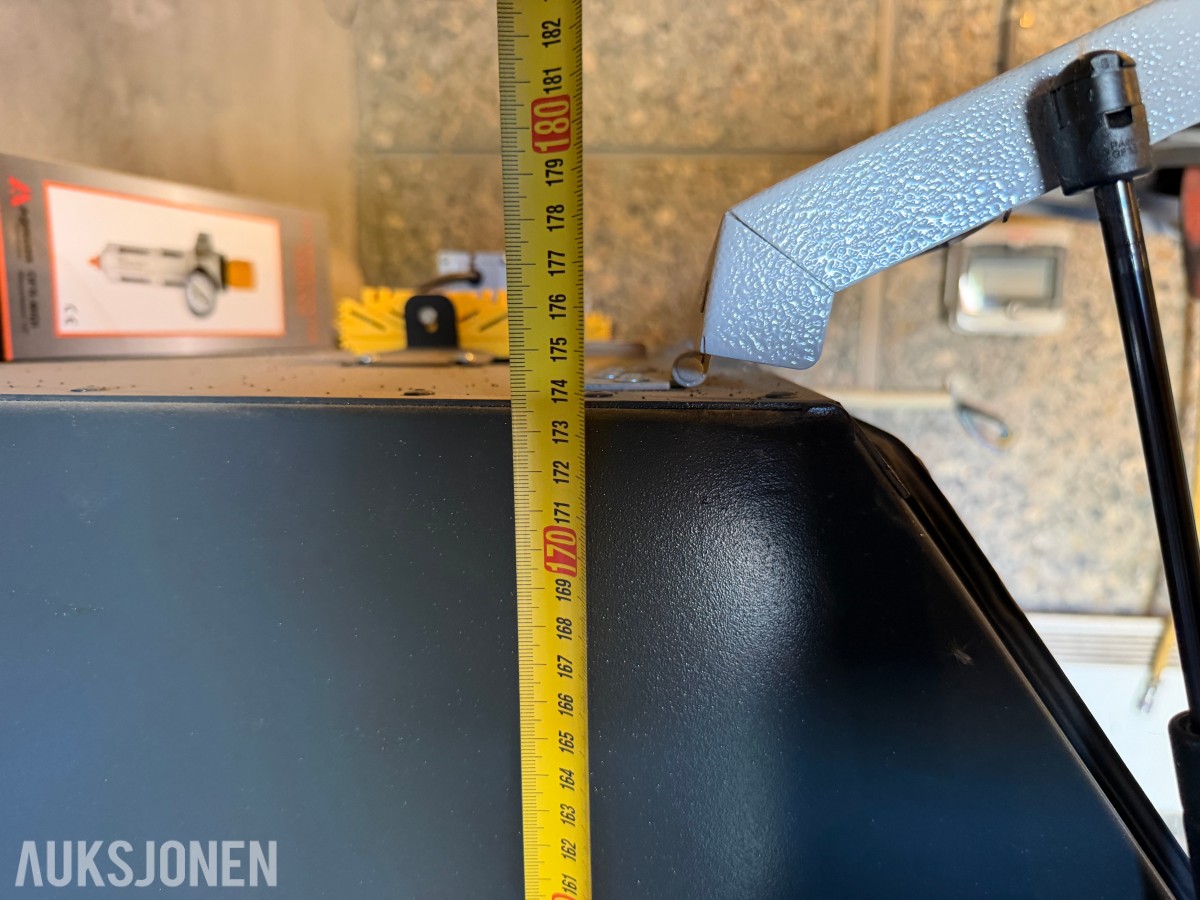 Kraemer PK900E 900L sandblåsekabinett med støvavsug