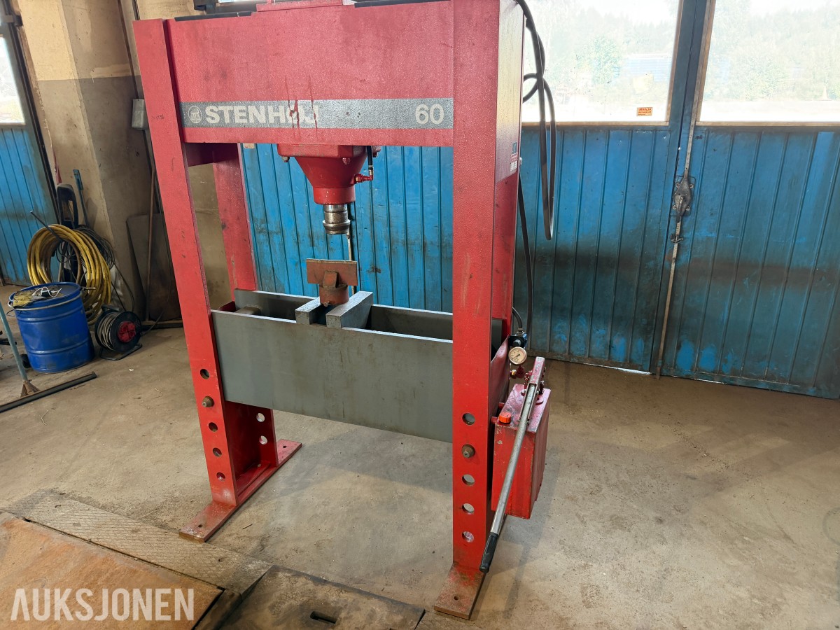 Stenhøj 60 tonn hydraulisk verkstedpresse – 600 kN