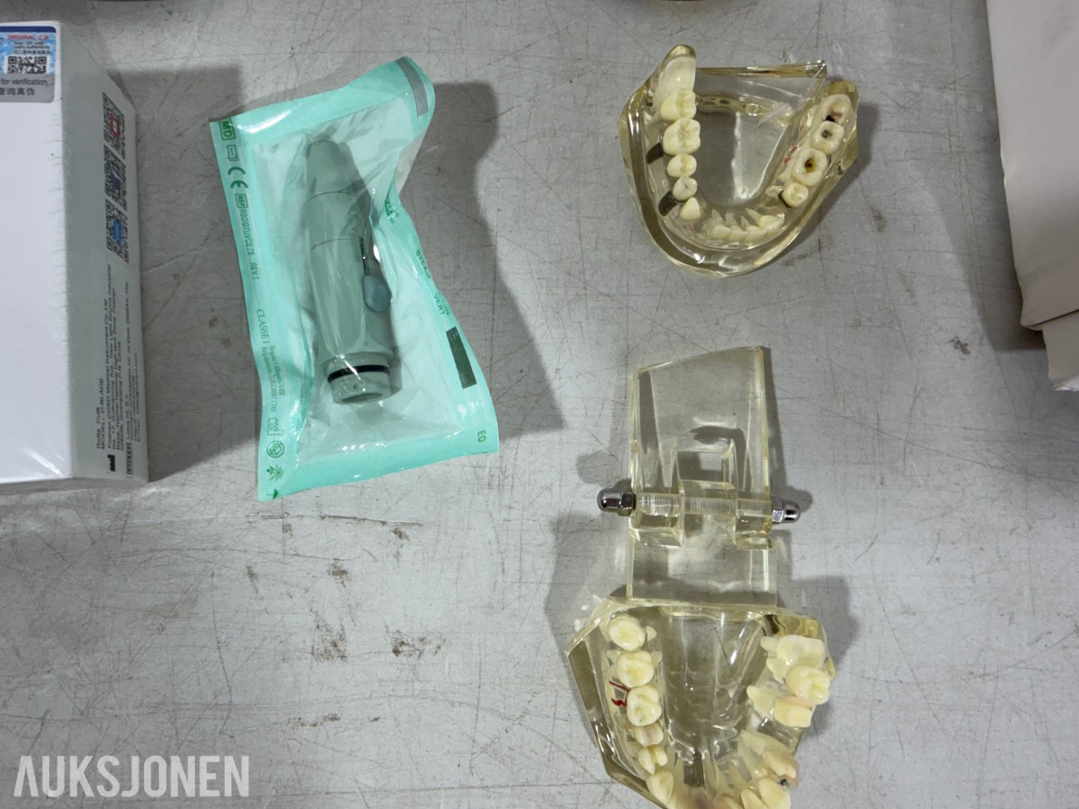 Stort parti Dental- og ortodontiinstrumenter – MEDESY, MedixDent, Elite Dental og SuperEndo