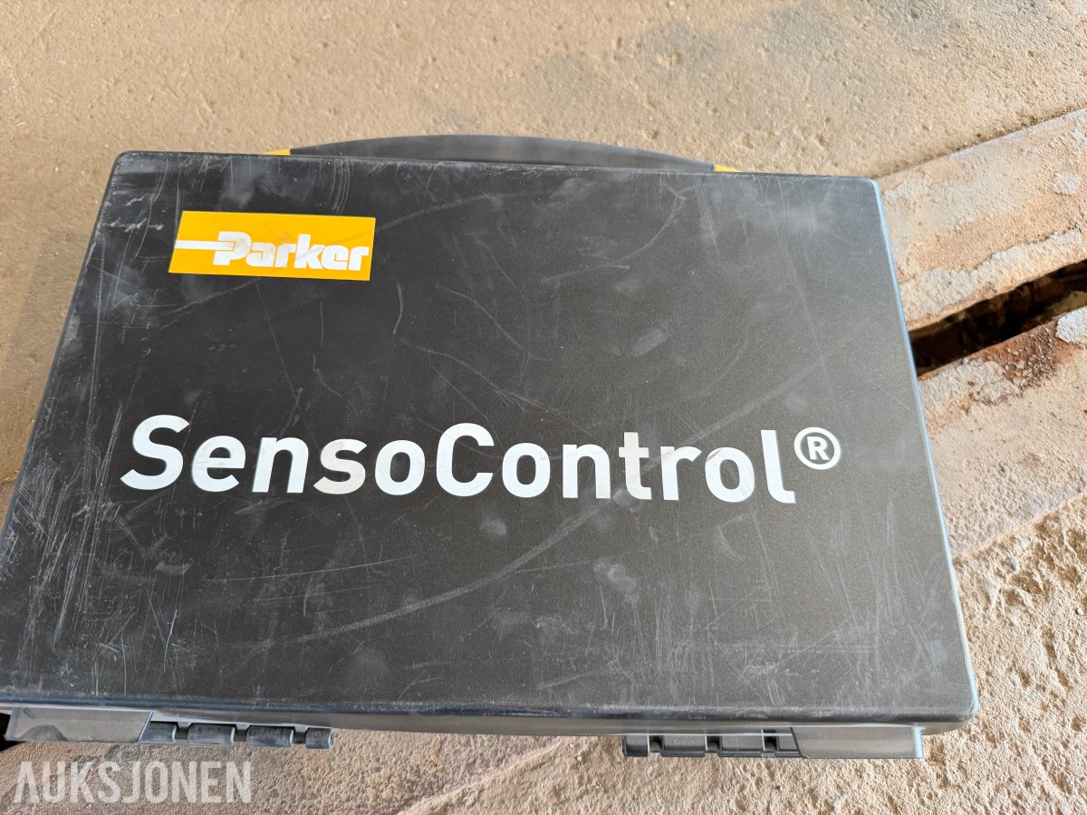 Parker SensoControl ServiceJunior digital trykkmåler med koffert og tilbehør