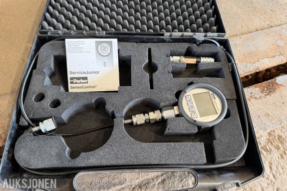 Parker SensoControl ServiceJunior digital trykkmåler med koffert og tilbehør