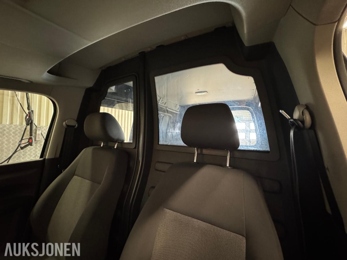 2015 Volkswagen Caddy 1.6-102 D / EU-ok / 82986km