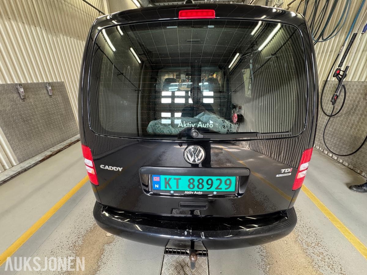 2015 Volkswagen Caddy 1.6-102 D / EU-ok / 82986km