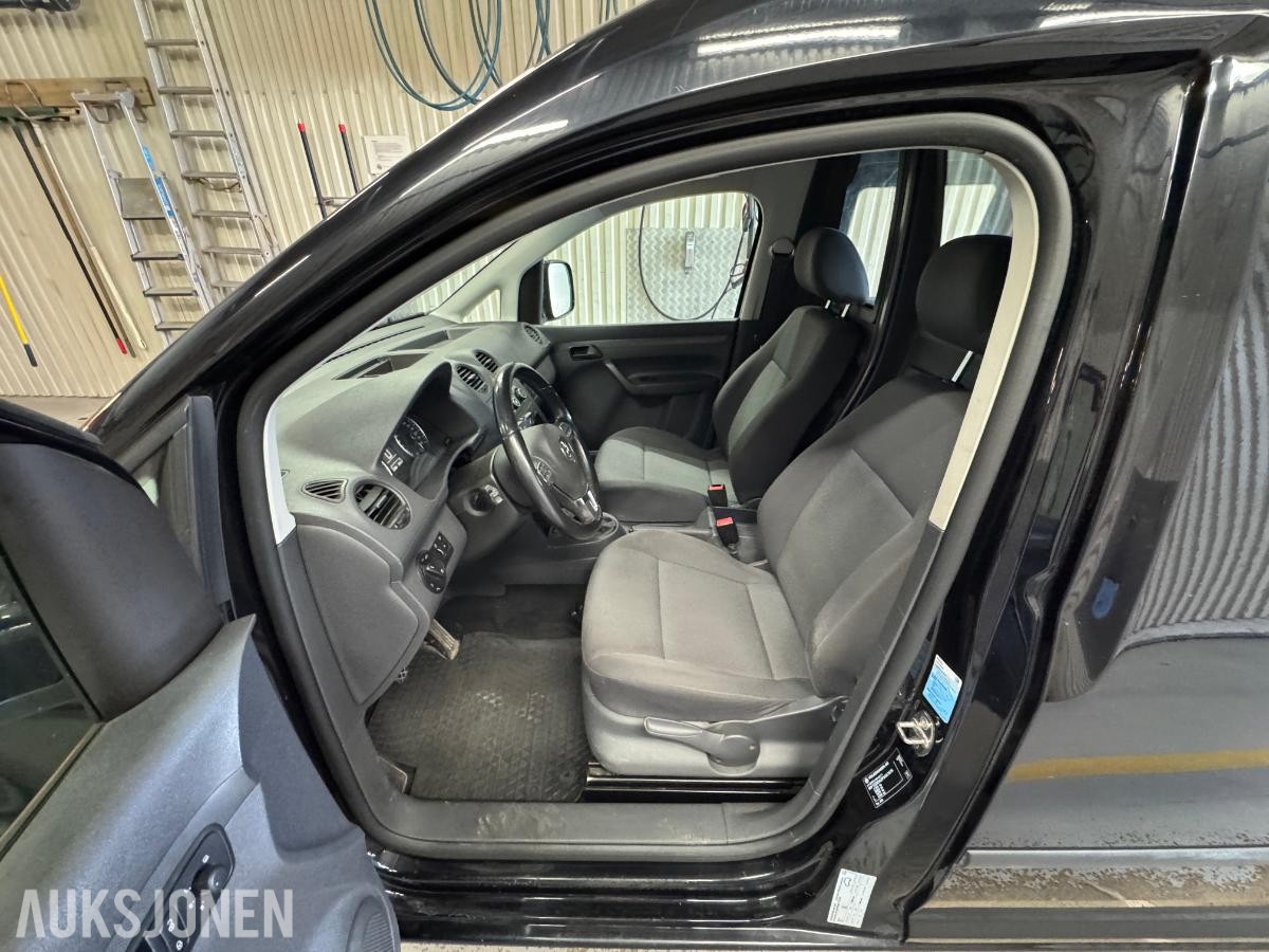 2015 Volkswagen Caddy 1.6-102 D / EU-ok / 82986km