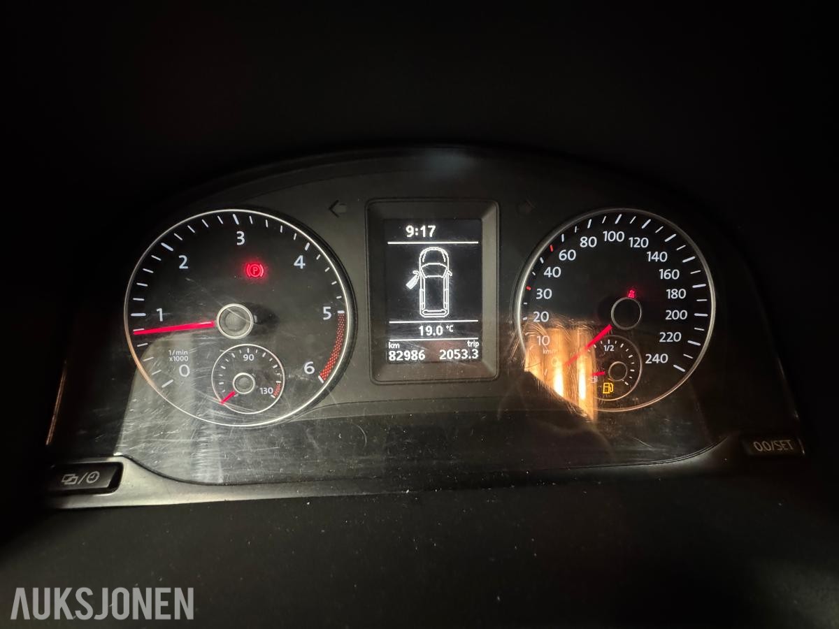 2015 Volkswagen Caddy 1.6-102 D / EU-ok / 82986km