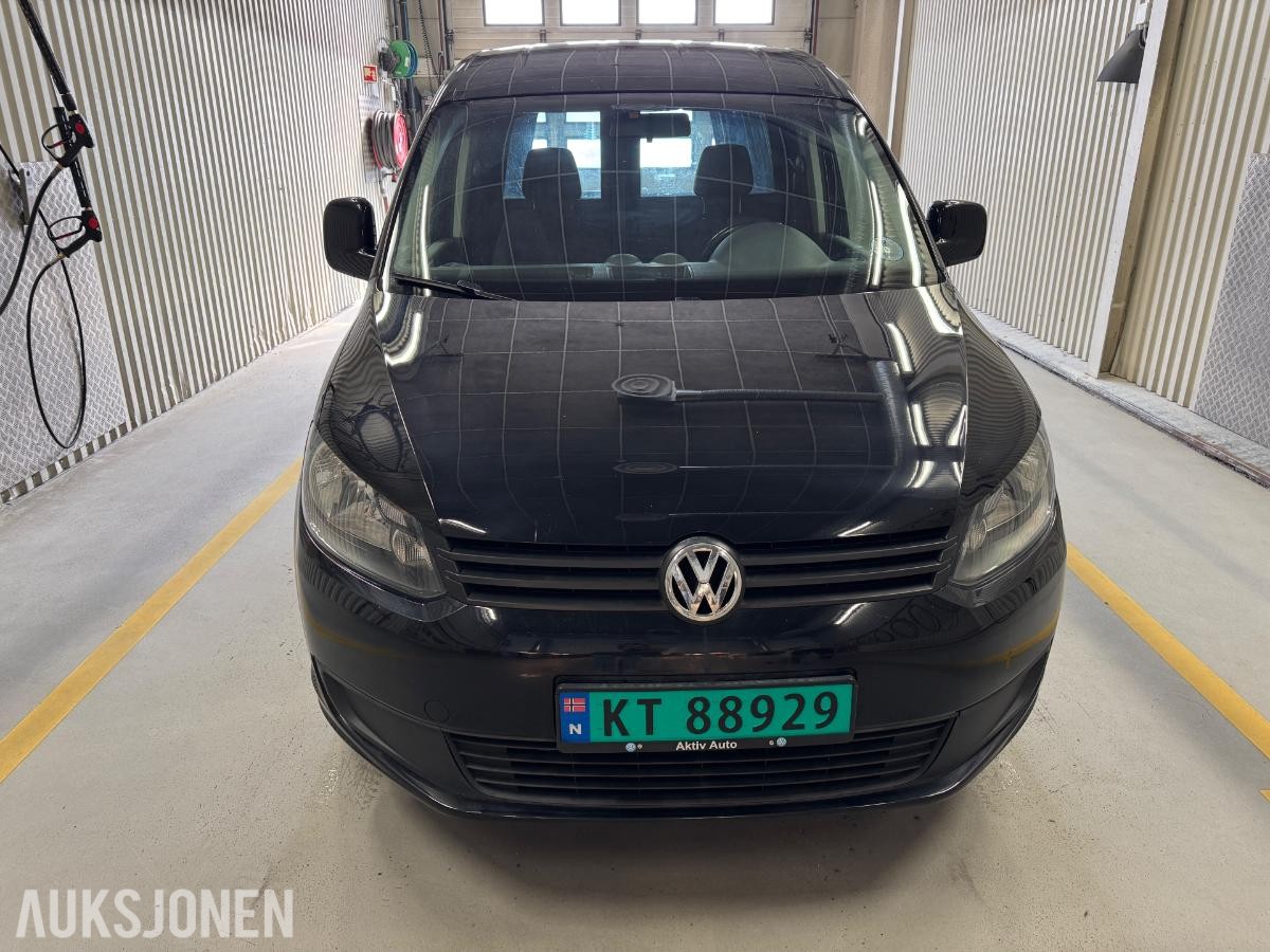 2015 Volkswagen Caddy 1.6-102 D / EU-ok / 82986km